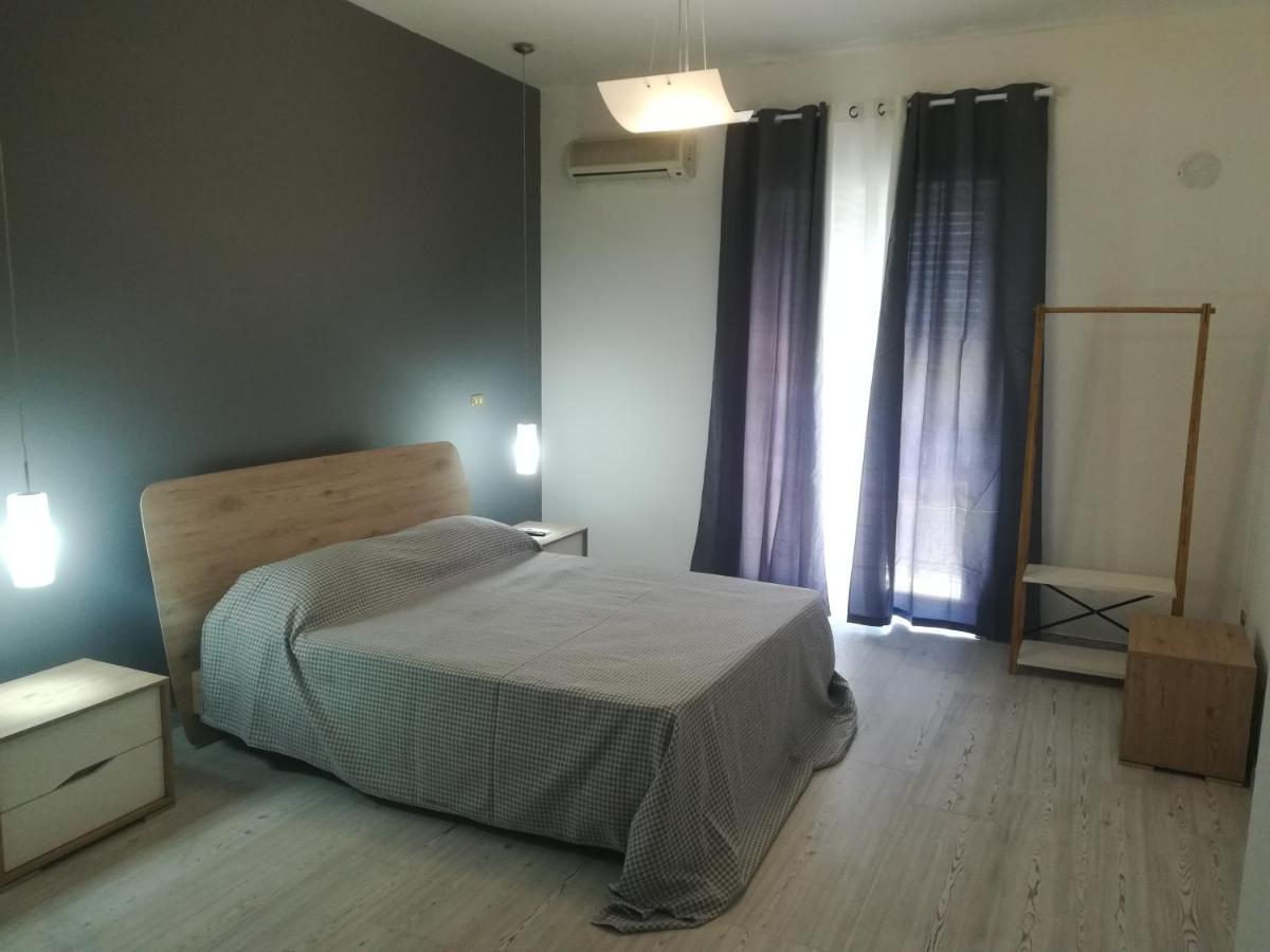 Home Mazzei Piazza Bilotti Cosenza Exterior foto