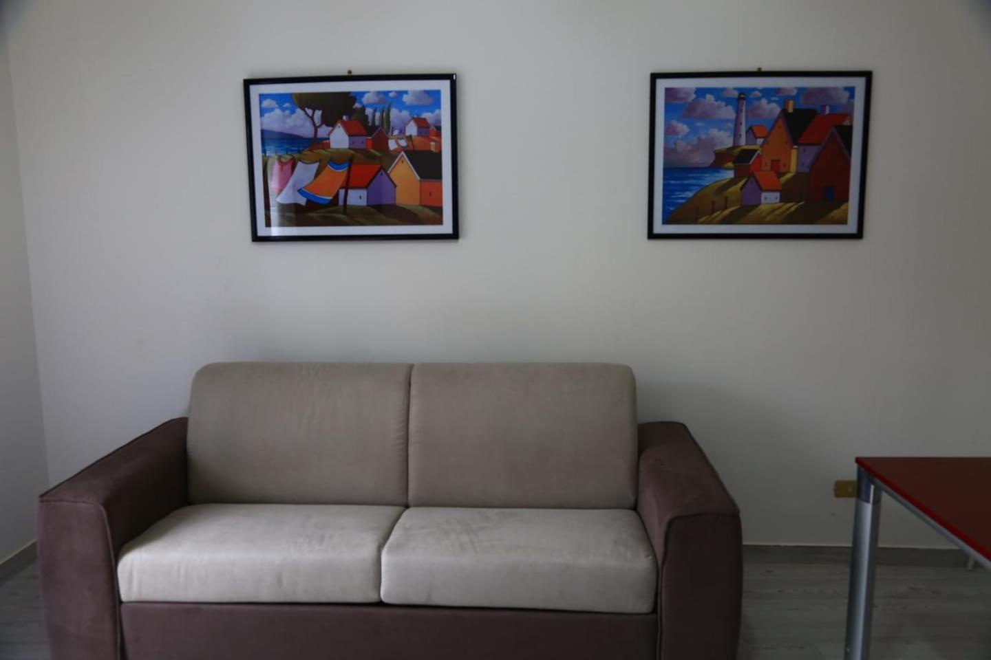Home Mazzei Piazza Bilotti Cosenza Habitación foto